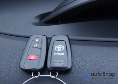 2017 Toyota Prius Three from USA, damaged, VIN JTDKARFU8H3531932